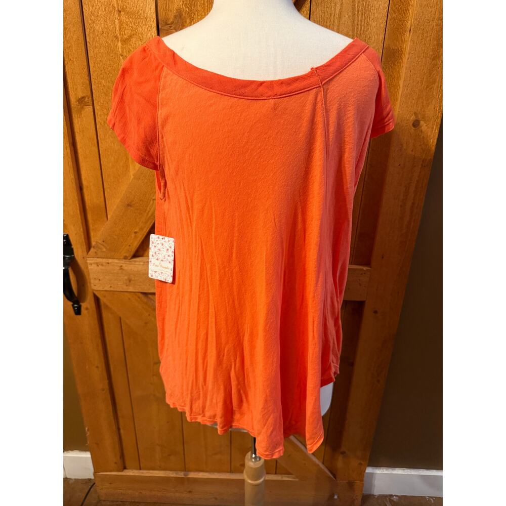 NWT Free People XS Oversized Coral Flowy Top $58